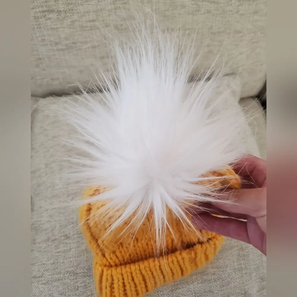 Hollister Pom Pom Beanie